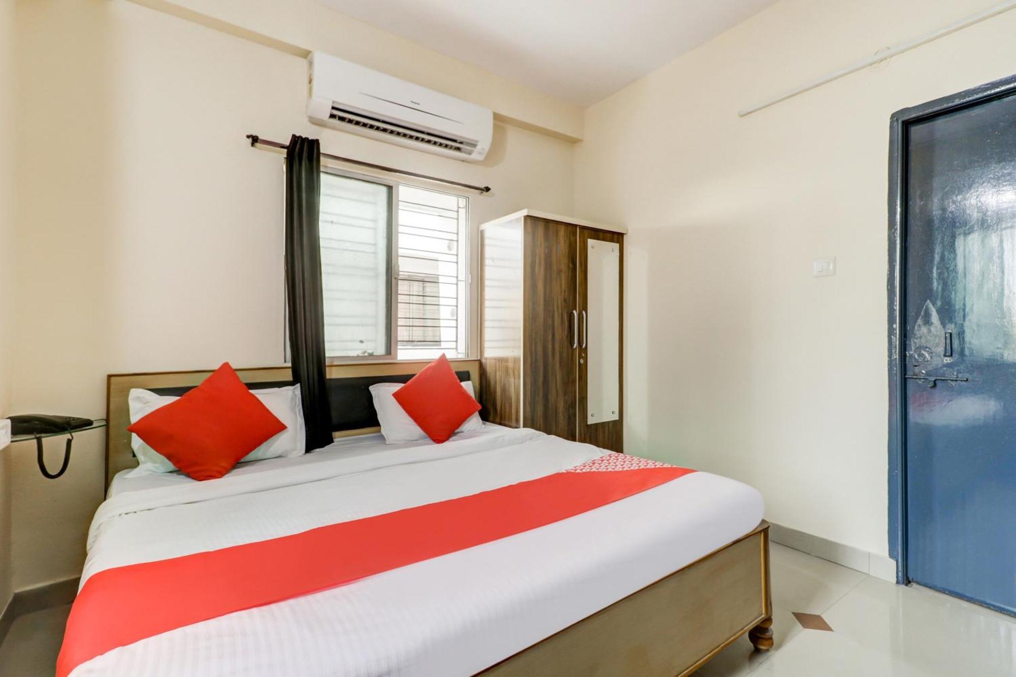 Hotel O The Crown Inn Nagpur Bagian luar foto